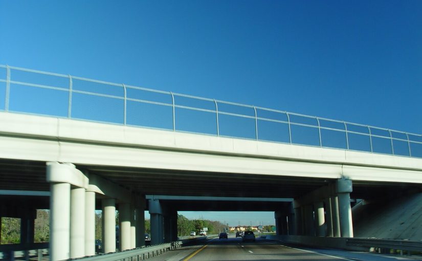 Jak wybrać dobrą firmę transportową we Wrocławiu?
